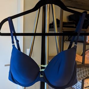 Victoria's Secret VS Lined Demi, Front Closure